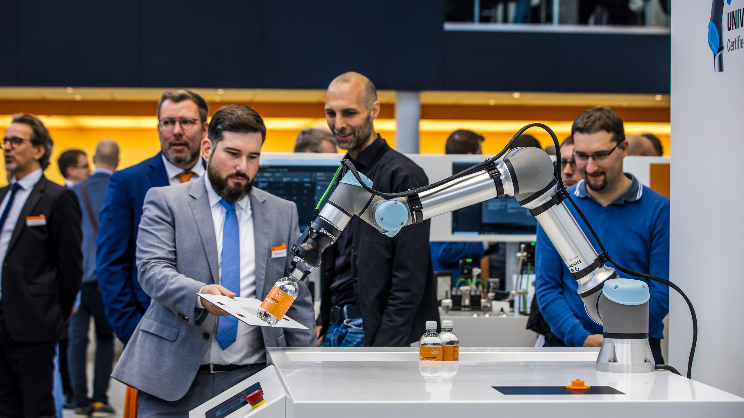 Messegeschehen-Produktpraesentation