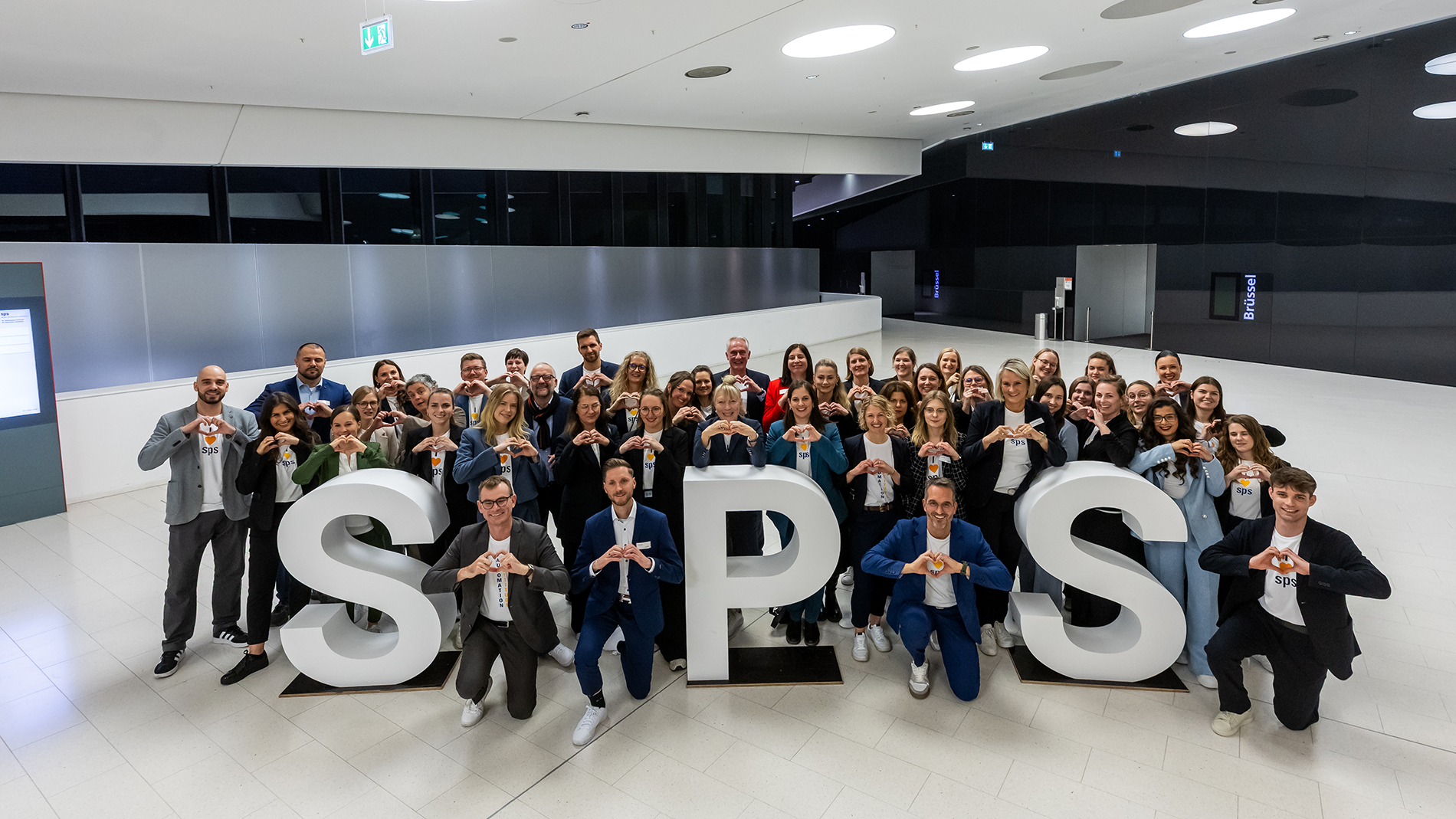 Questions about stand construction? We’re here to help.